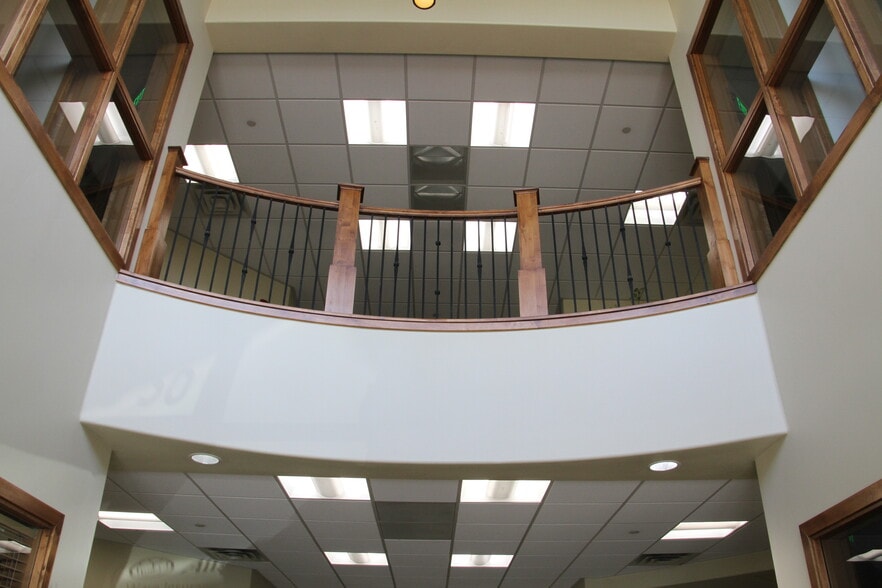 More Photos Of 668 E 12225 S, Draper Office For Lease