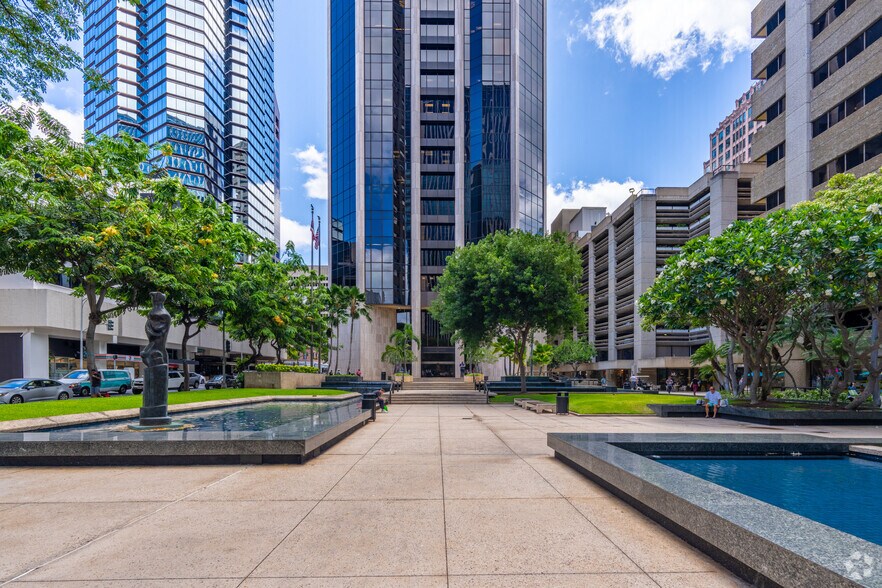 More Photos Of 1001 Bishop St, Honolulu Office For Lease
