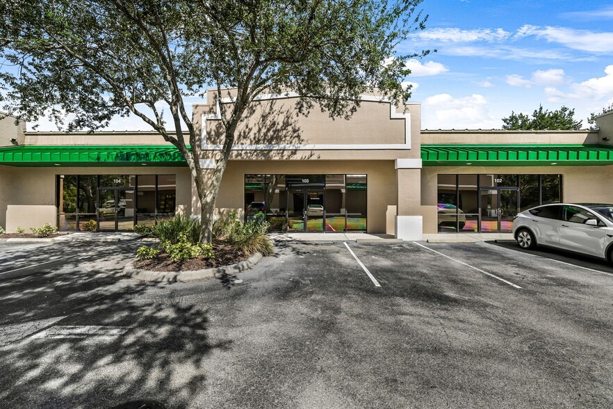 More Photos Of 8991 Daniels Center Dr, Fort Myers Medical For Sale