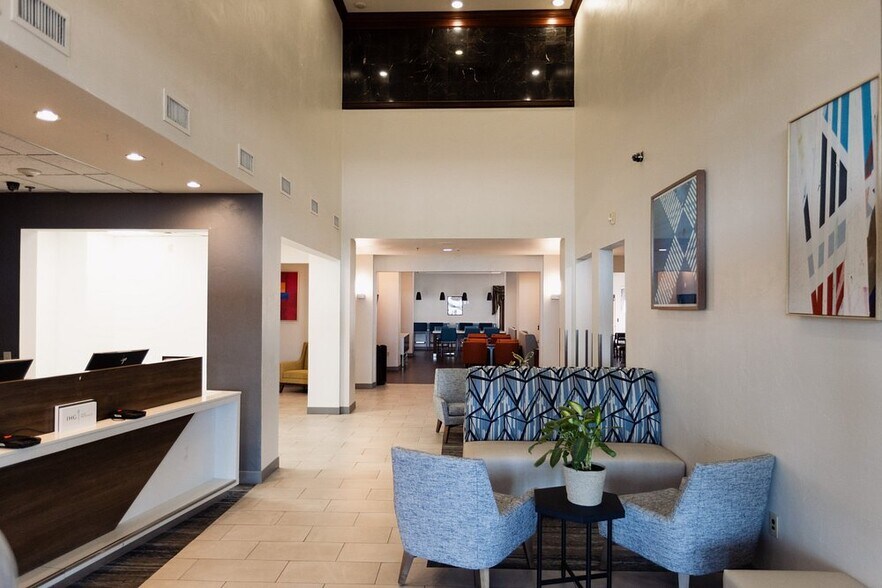 More Photos Of 2227 E Oklahoma Ave, Guthrie Hotel For Sale