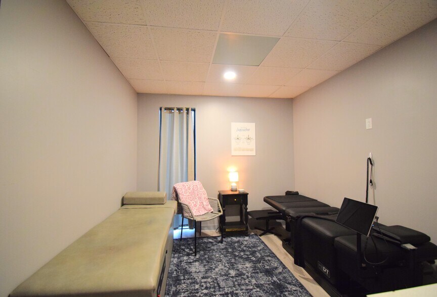 More Photos Of 1708 Jefferson Ave, Mount Vernon Office For Sale