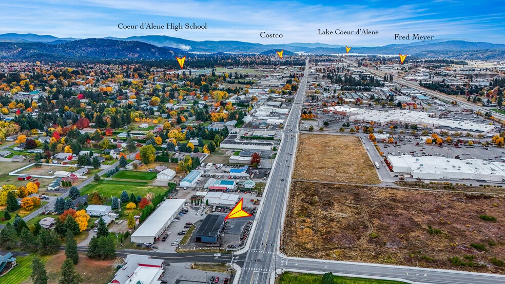 More Photos Of 7168 N Government Way, Dalton Gardens Warehouse For Sale