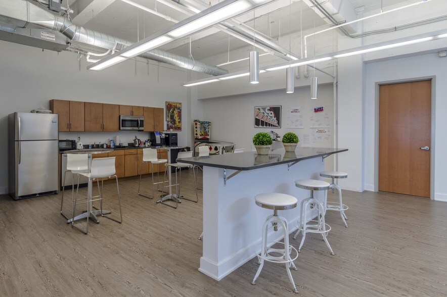 More Photos Of 339 East Ave, Rochester Office For Lease