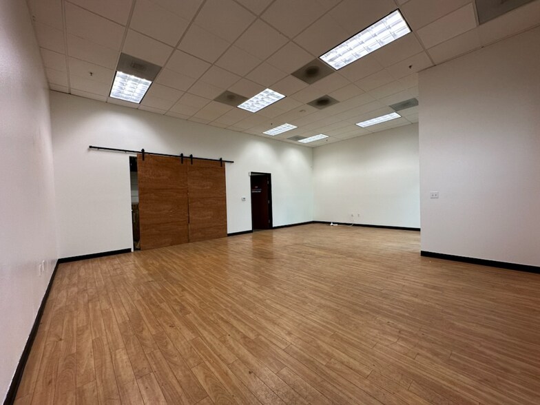 More Photos Of 1234-1294 W Winton Ave, Hayward Warehouse For Sale