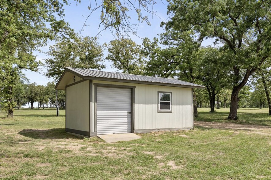 More Photos Of 3011 County Road 314, Rockdale Land For Sale