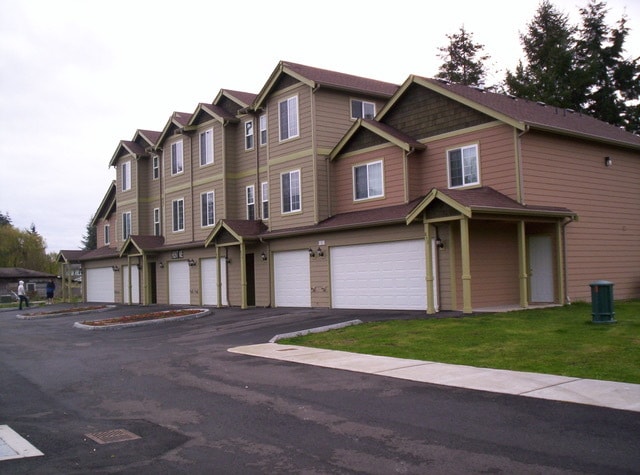 More Photos Of 837 Garden Green Pl, Sultan Multifamily For Sale