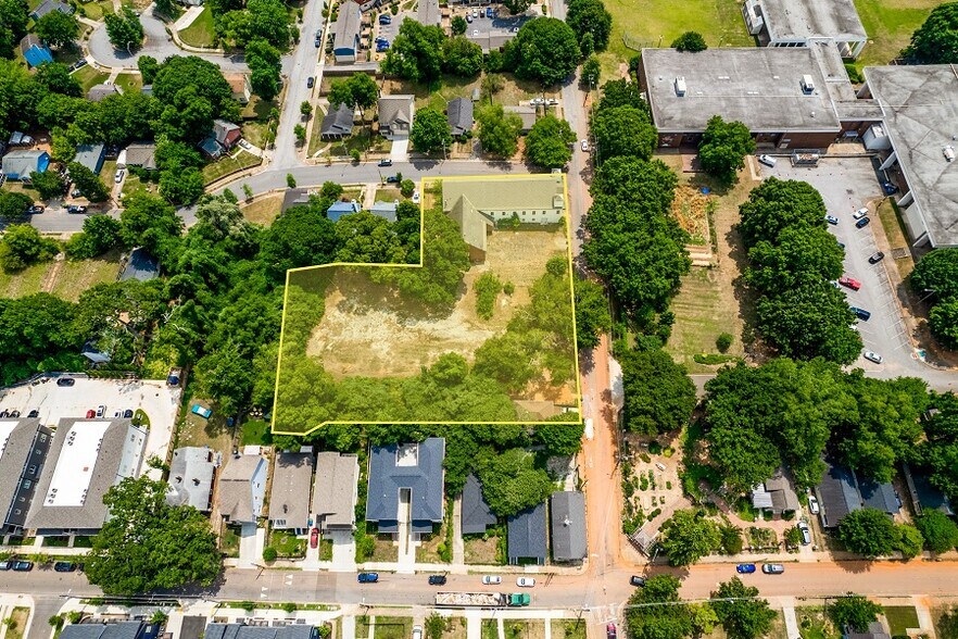 Primary Photo Of 1526 Hardee St NE, Atlanta Land For Sale