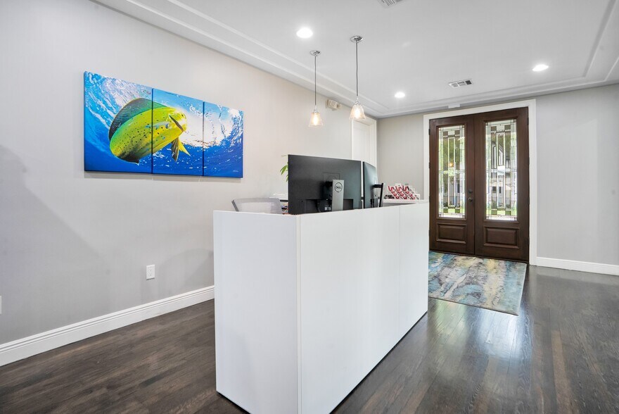 More Photos Of 1017 E South St, Orlando Office Residential For Sale