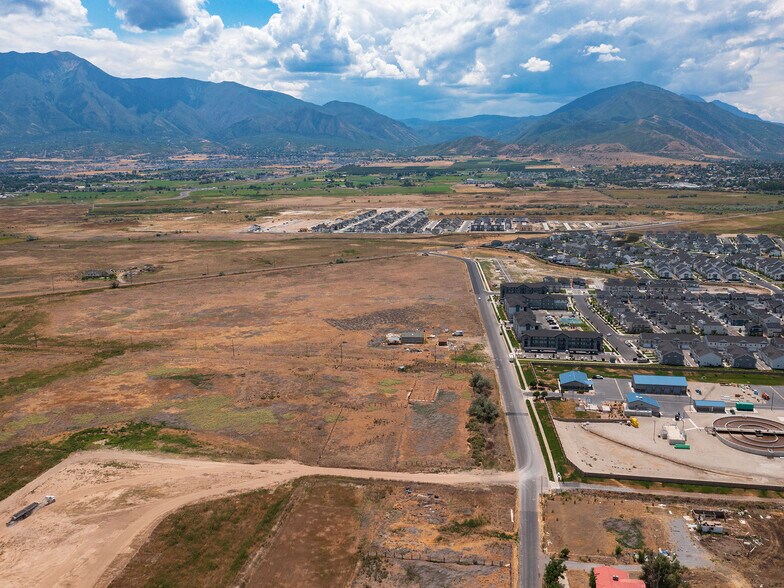 More Photos Of 1008 N 1750 W, Salem Industrial For Sale