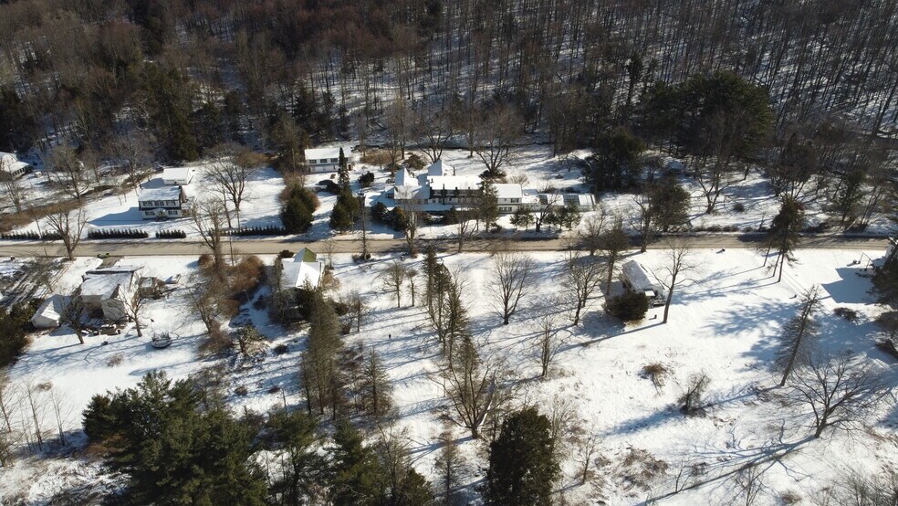 More Photos Of 248 S Sterling Rd, South Sterling Hotel For Sale