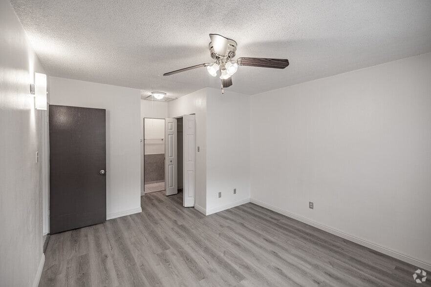 More Photos Of 6851 Dale St, Buena Park Apartments For Sale