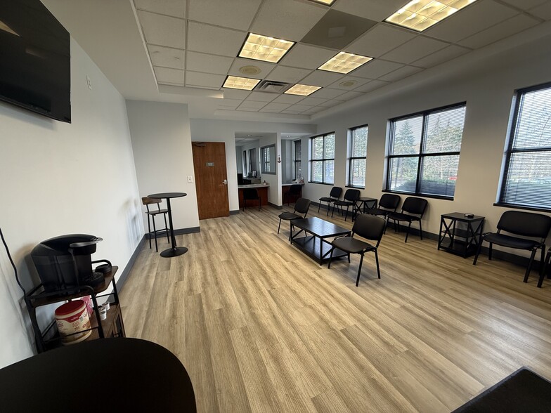 More Photos Of 4661 Sawmill Rd, Upper Arlington Medical For Lease