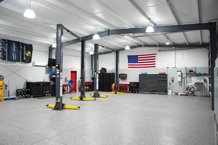 More Photos Of 2319 Guava Dr, Edgewater Warehouse For Sale