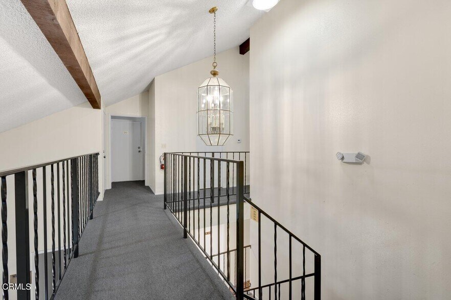 More Photos Of 606 Sespe Ave, Fillmore Office For Sale