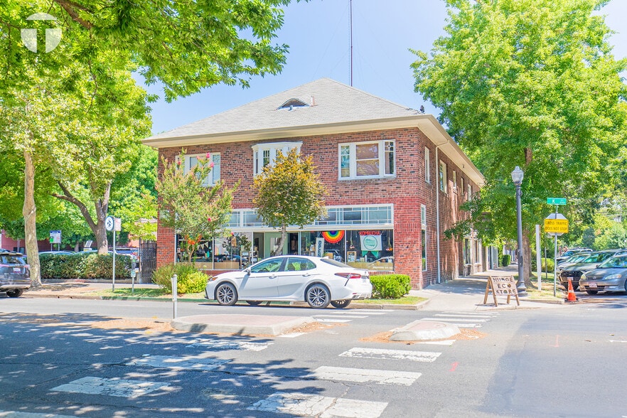 Primary Photo Of 2131 K St, Sacramento Storefront Retail Office For Lease