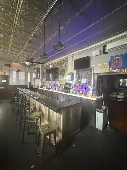 More Photos Of 520-522 Monroe Ave, Rochester Storefront Retail Residential For Sale