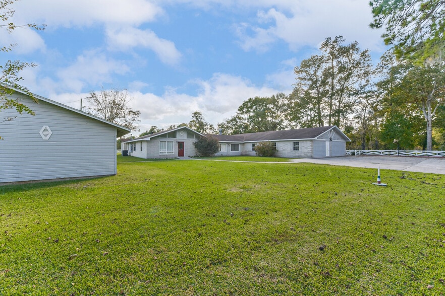 More Photos Of 1270 CR 2293, Cleveland Assisted Living For Sale