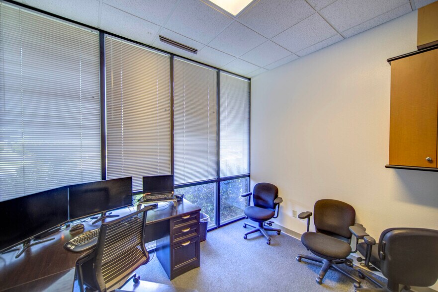 More Photos Of 1065 Marauder St, Chico Manufacturing For Lease