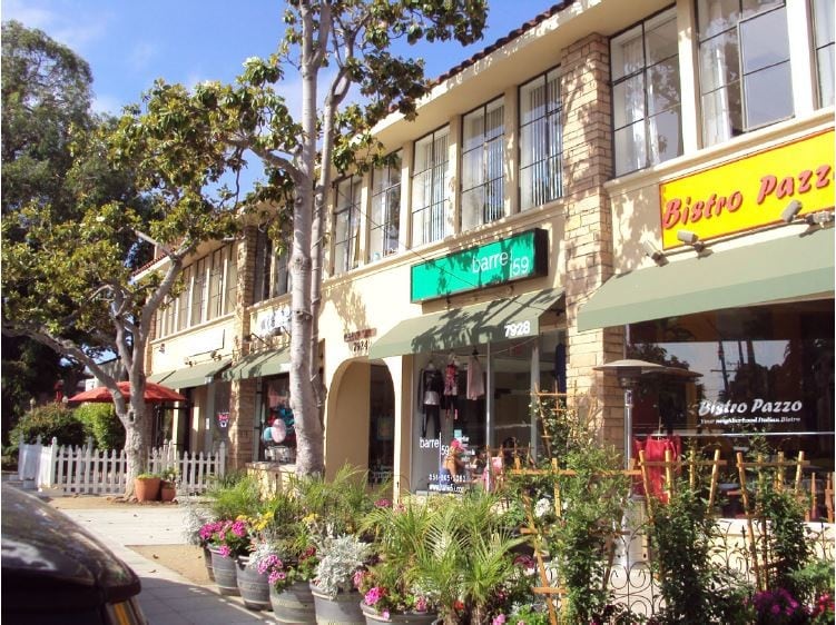 Primary Photo Of 7918-7924 Ivanhoe Ave, La Jolla Storefront Retail Office For Lease