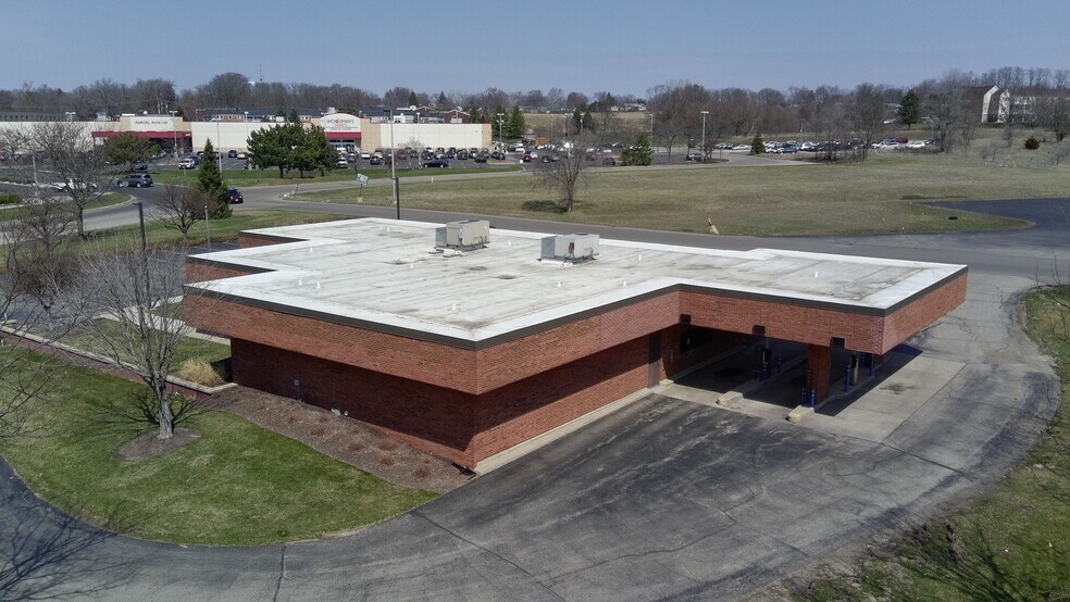 Primary Photo Of 1795 Madison Rd, Beloit Bank For Sale