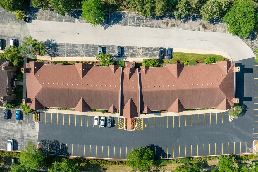 More Photos Of 825 E Golf Rd, Arlington Heights Medical For Lease