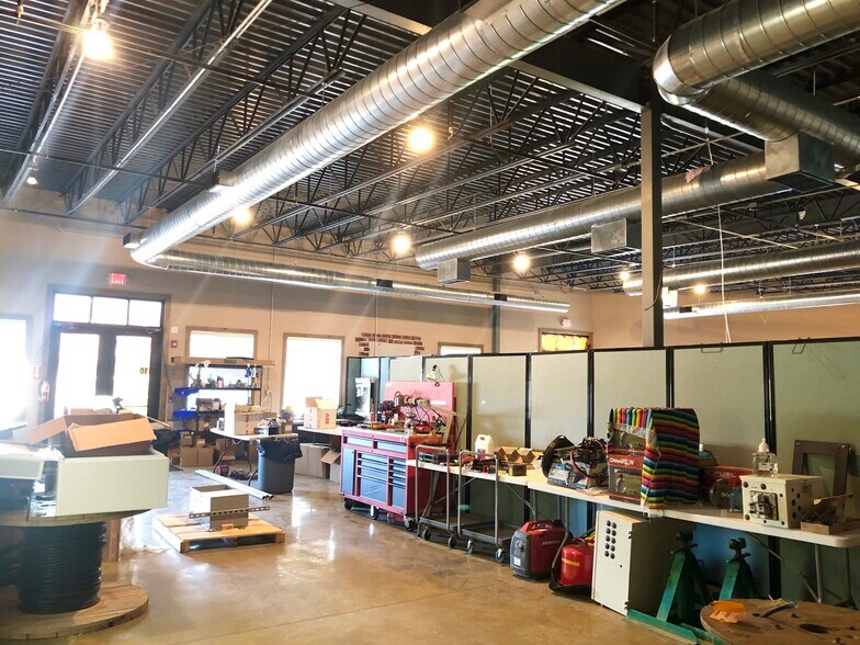 More Photos Of 901 Elm St, Tioga Freestanding For Sale