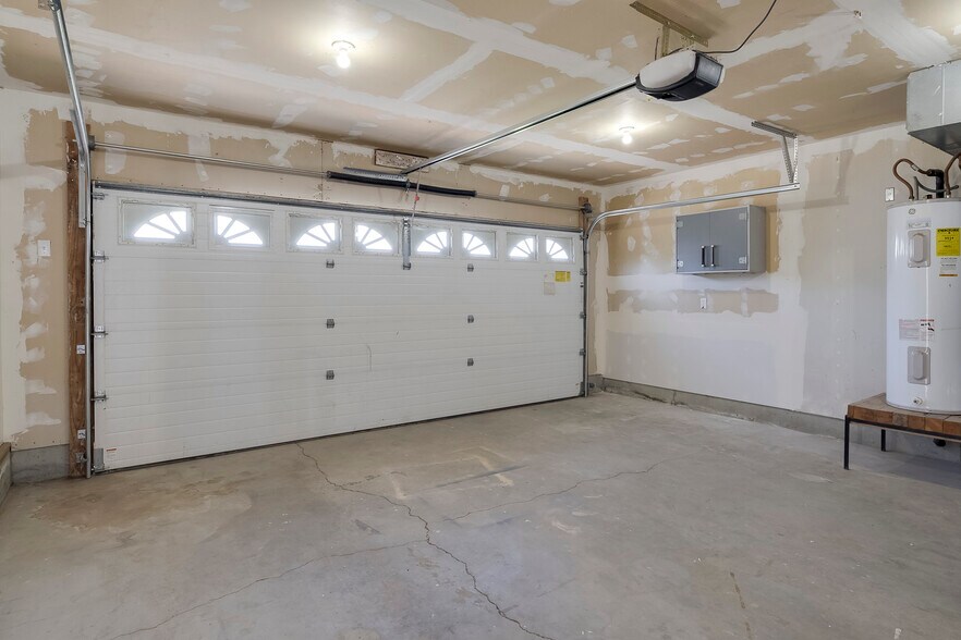 More Photos Of 9101 NW 31st St, Terrebonne Specialty For Sale