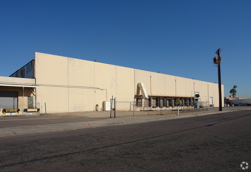 More Photos Of 5107 N 51st Ave, Glendale Manufacturing For Lease