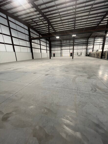 More Photos Of 1816 N 109th East Ave, Tulsa Distribution For Lease