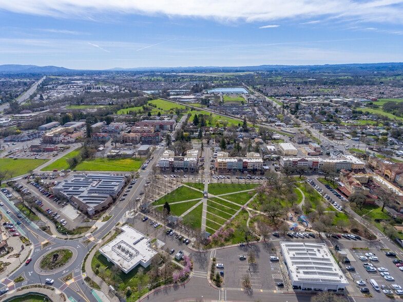 More Photos Of 148 Johnson St, Windsor General Retail For Sale