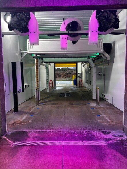 More Photos Of 5899 Morgan Rd E, Springfield Carwash For Sale