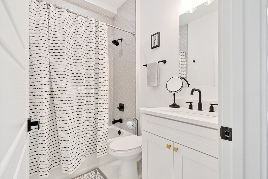 More Photos Of 1735 S 23rd St, Philadelphia Apartments For Sale