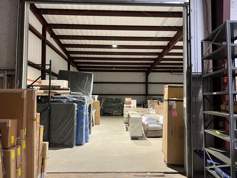 More Photos Of 333 Anchor St, Corpus Christi Industrial For Sale