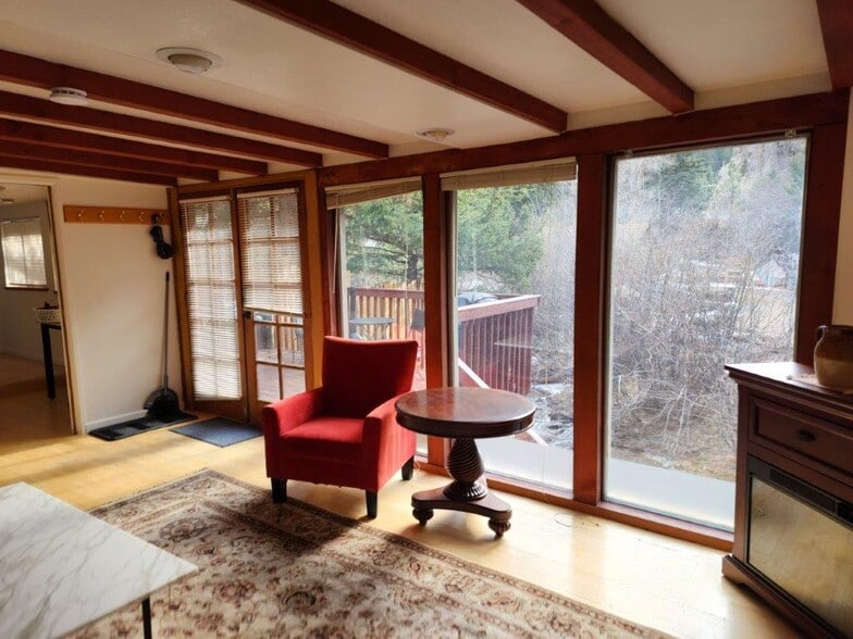 More Photos Of 3303 Chicago Creek Rd, Idaho Springs Hotel For Sale