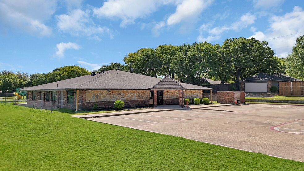 More Photos Of 130 S Moore Rd, Coppell Daycare Center For Sale