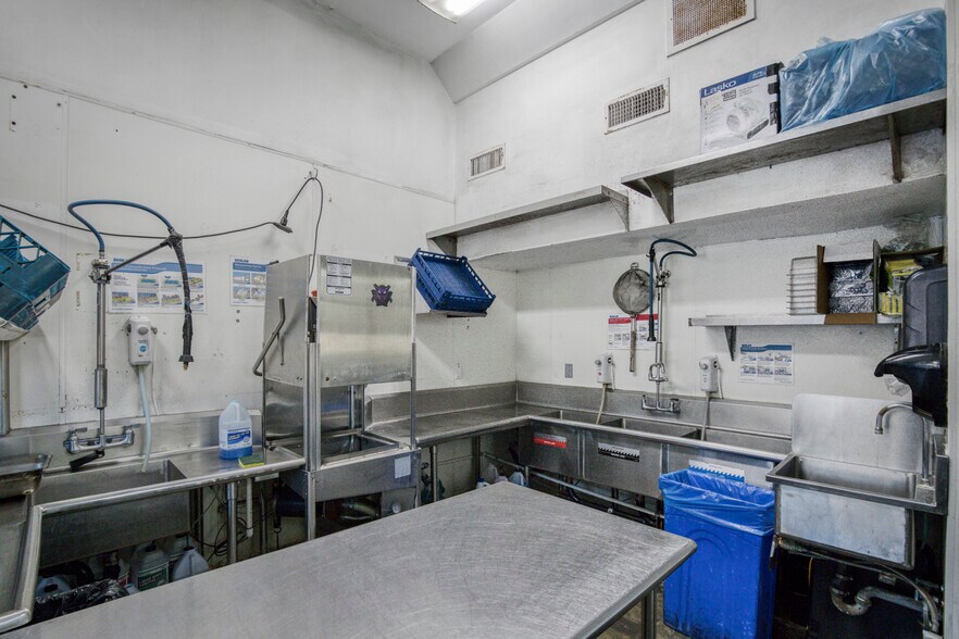 More Photos Of 3155-3157 Glendale Blvd, Los Angeles Restaurant For Lease