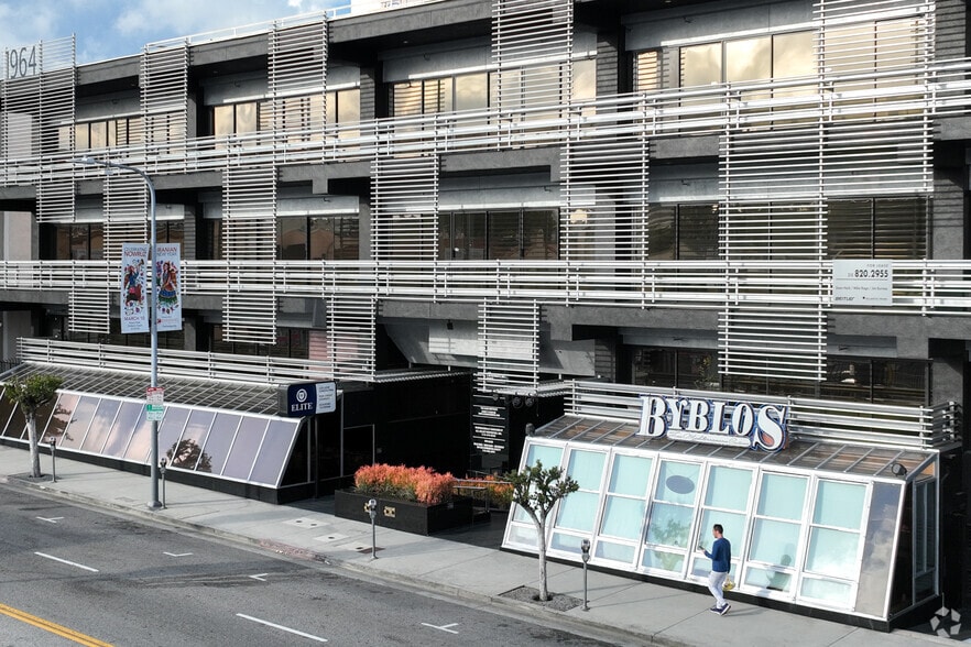 More Photos Of 1964 Westwood Blvd, Los Angeles Coworking Space