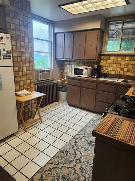 More Photos Of 2827 California Ave, Pittsburgh Storefront Retail Residential For Sale