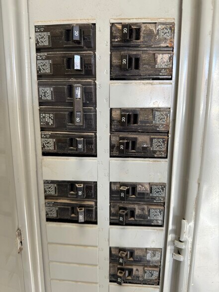 More Photos Of 775-779 Santa Cruz Ave, Menlo Park Storefront For Lease