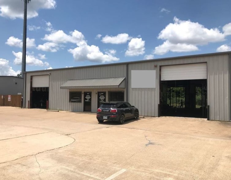 Primary Photo Of 2900-2906 Cain Rd, College Station Warehouse For Lease