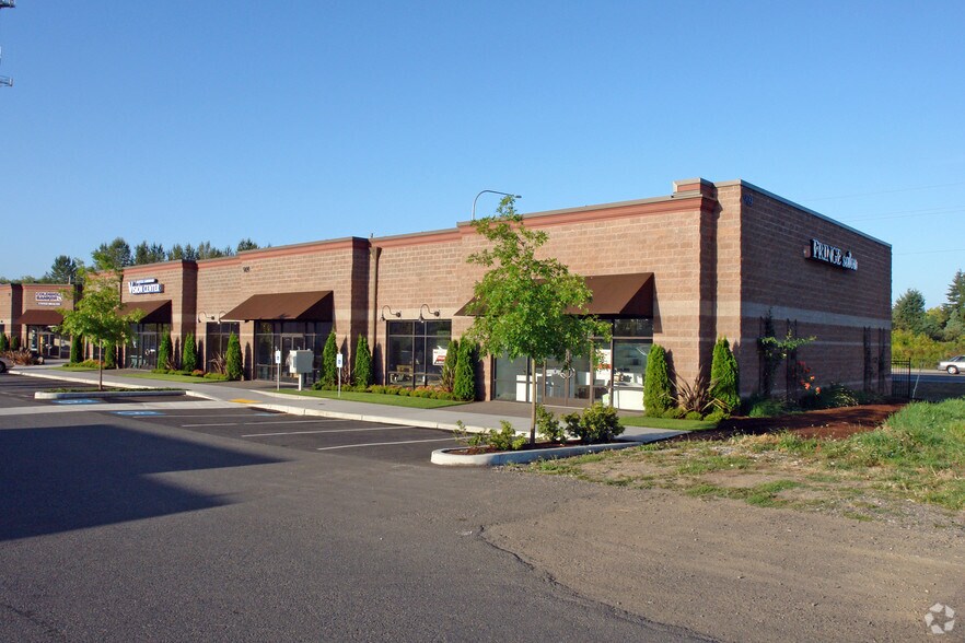 More Photos Of 909 W Main St, Battle Ground Unknown For Lease