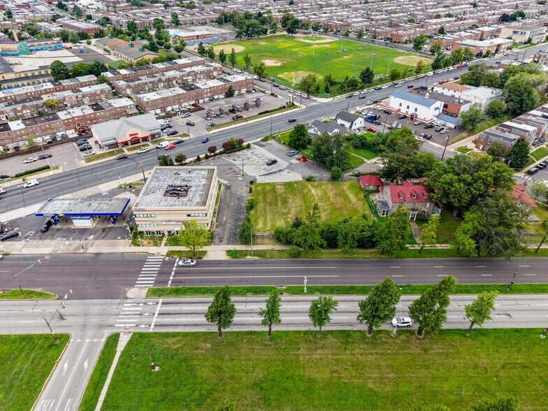 More Photos Of 6418 Roosevelt Blvd, Philadelphia Land For Lease