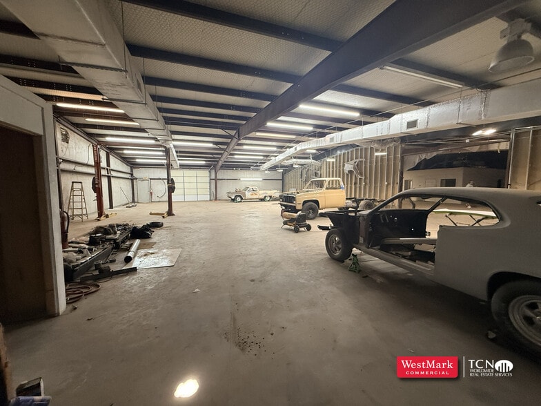 More Photos Of 3701 N Frankford Ave, Lubbock Industrial For Sale