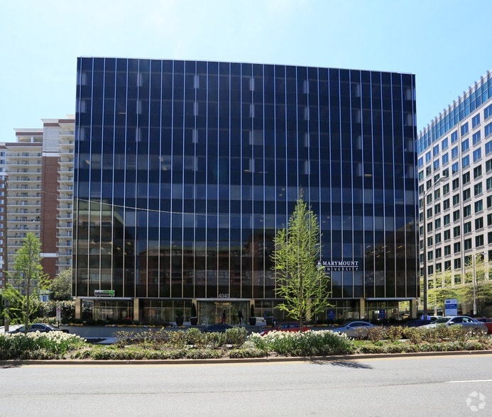 More Photos Of 4040 N Fairfax Dr, Arlington Office For Lease