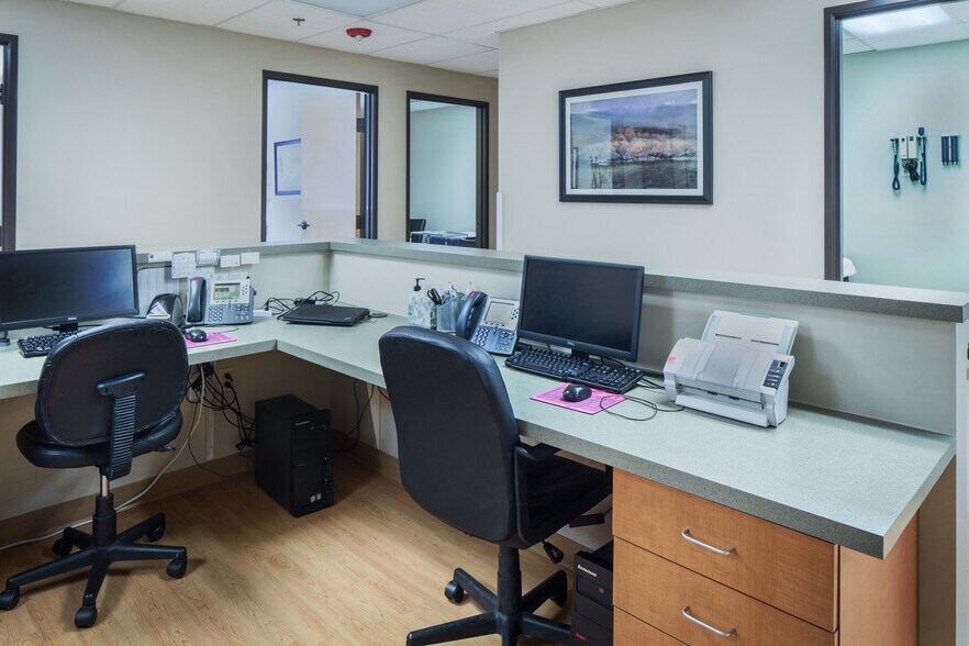 More Photos Of 5040 N 15th Ave, Phoenix Medical For Sale