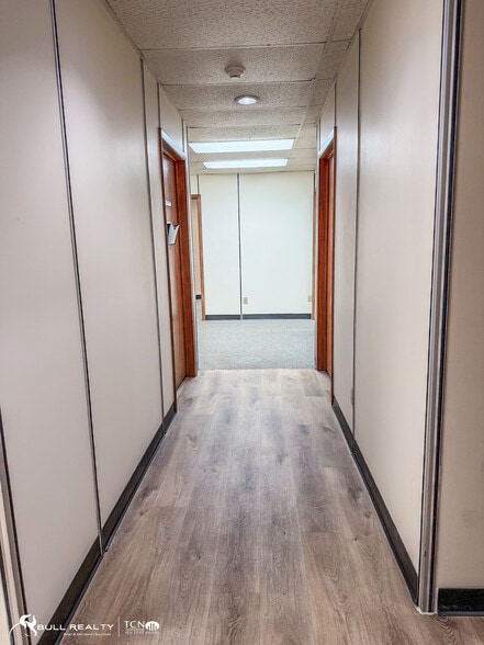 More Photos Of 2560 E Wesley Chapel Way, Decatur Office For Sale