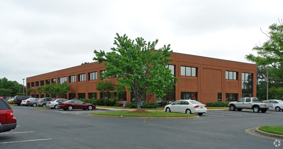 More Photos Of 596 Lynnhaven Pky, Virginia Beach Office For Lease