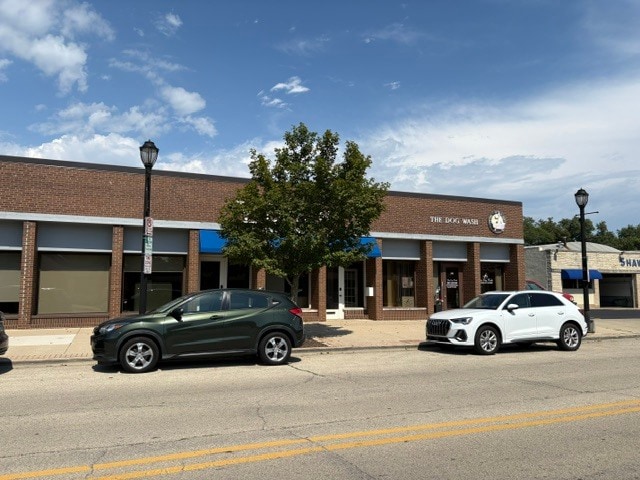 More Photos Of 340-350 Linden Ave, Wilmette Office For Lease