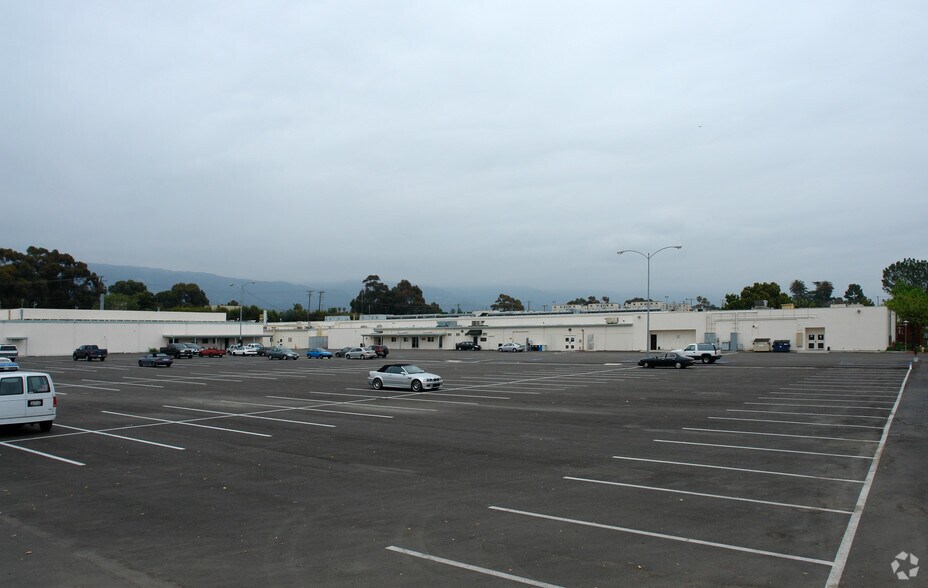 More Photos Of 75 Robin Hill Rd, Goleta Manufacturing For Lease