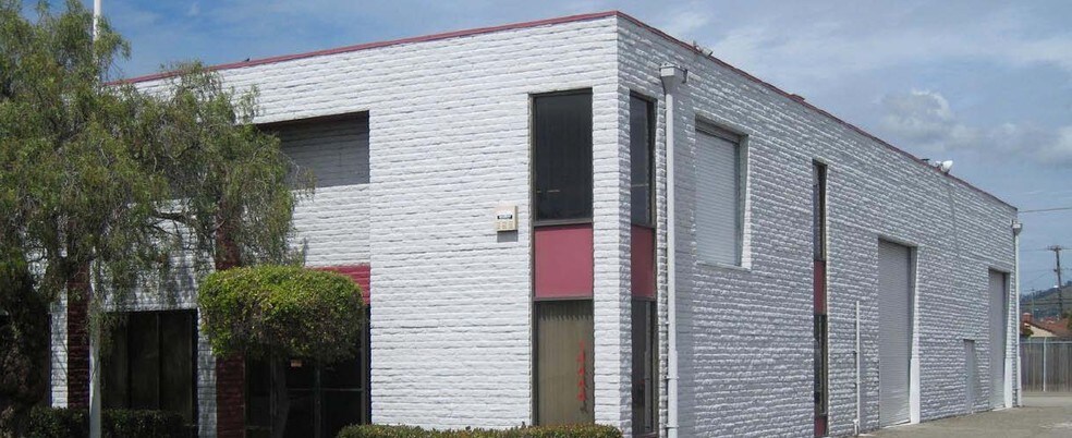 More Photos Of 14444 Wicks Blvd, San Leandro Warehouse For Lease